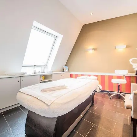 Romantik Walhalla Hotel 4*